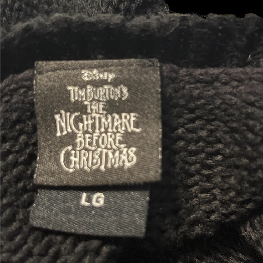 Nightmare Before Christmas ~ Large Sweater ~ Black & White w/ Jack Skelington - Picture 2 of 4